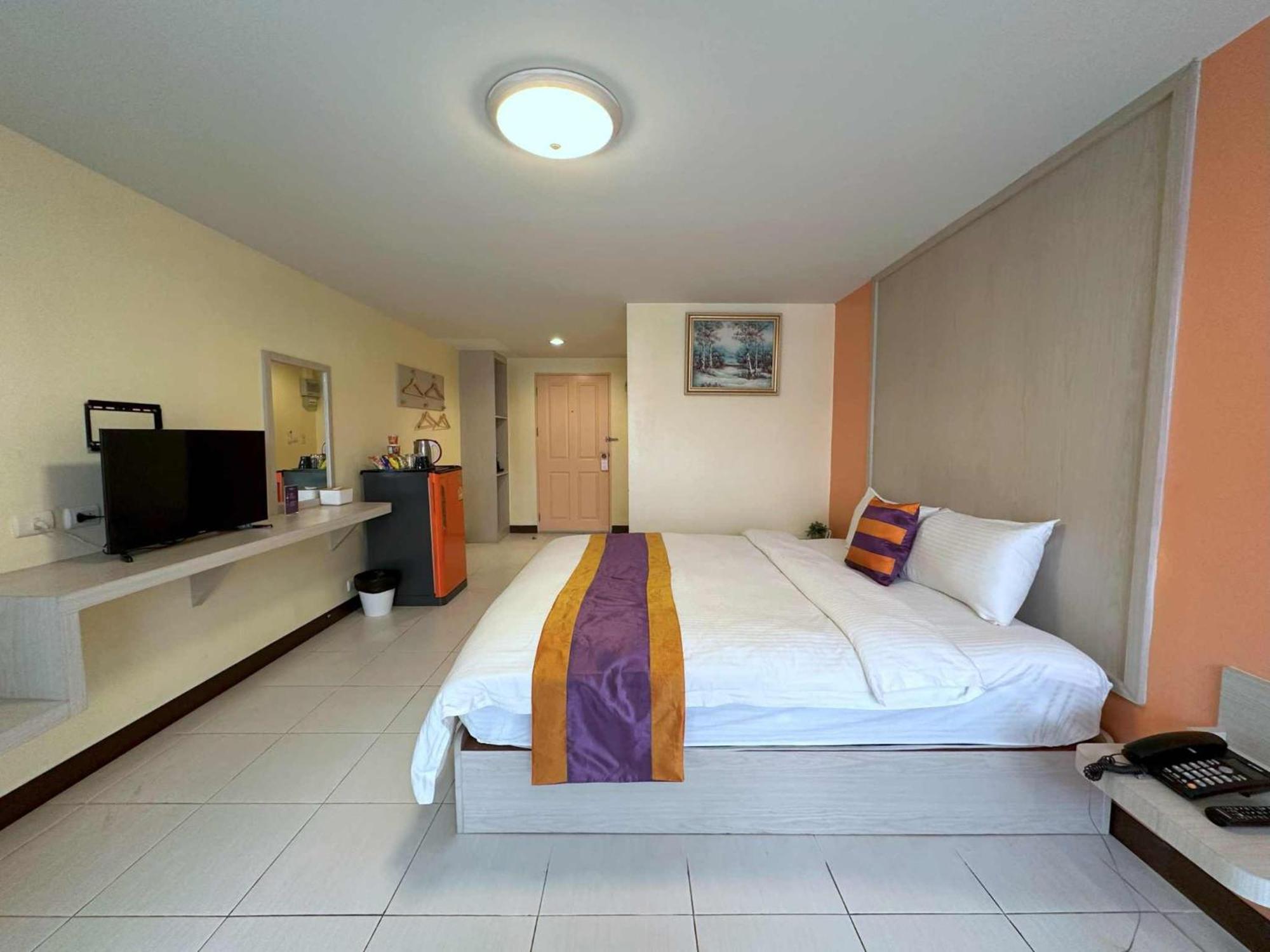 Aryan Suites Hotel Bangkok Exteriér fotografie