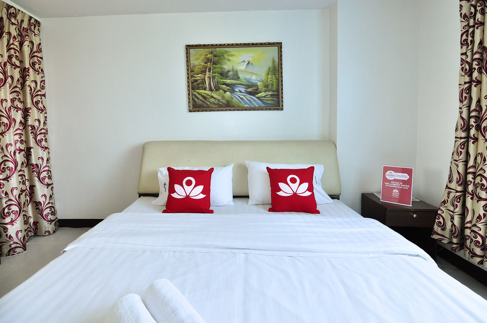 Aryan Suites Hotel Bangkok Exteriér fotografie